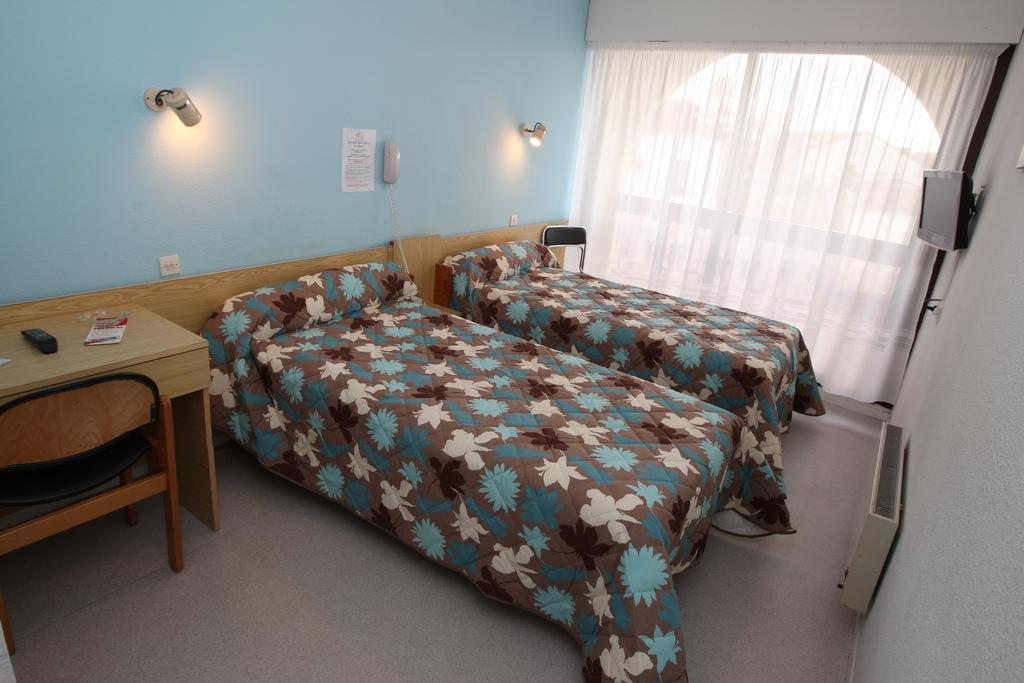 דקס Hotel Bains Sarrailh מראה חיצוני תמונה